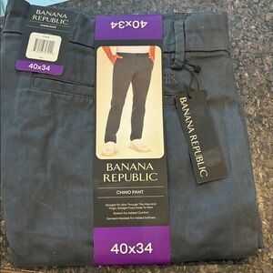 Banana Republic Men's Dark Gray Chinos